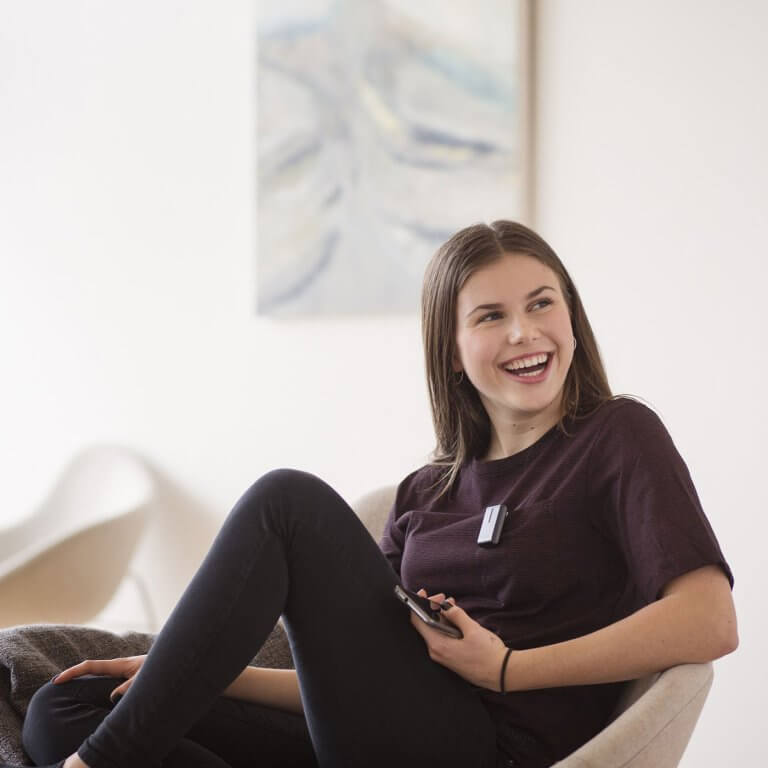 always-connected-oticon-young-girl
